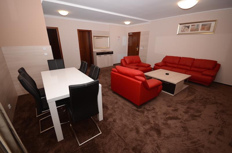 Teplice Plaza Aparthotel Bagian luar foto