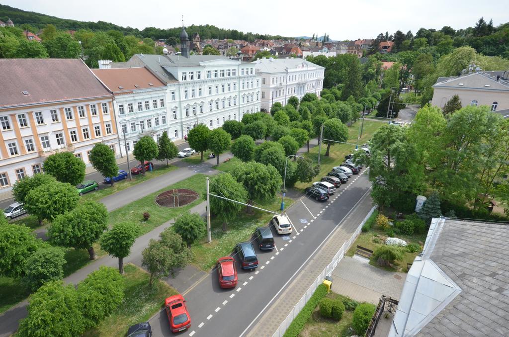 Teplice Plaza Aparthotel Bagian luar foto